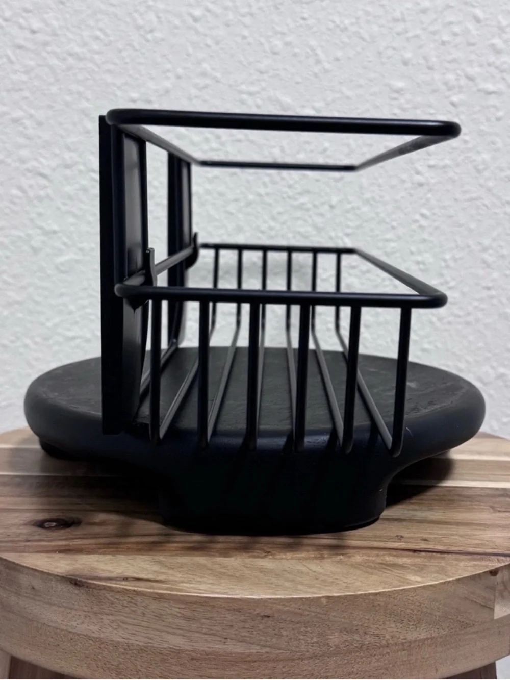 Like New Command Matte Black Bath Caddy Shower Shelf Rust Resistant Organization